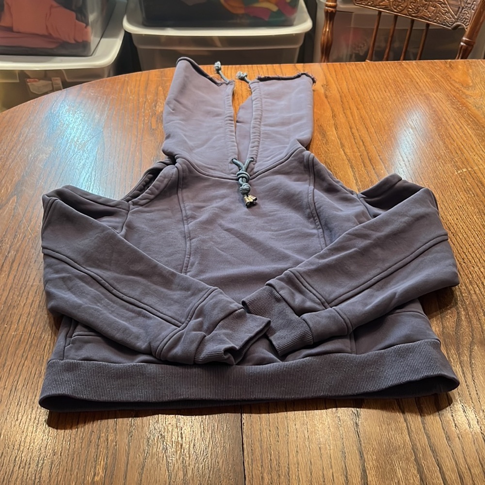 Akira Heavy Cotton 2 Piece Sweatpants And Matching Cold Shoulder Sweatshirt XL - Picture 10 of 15